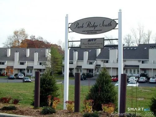 $2,695 | 28 Rose Lane, Unit 20, Danbury, CT 06811