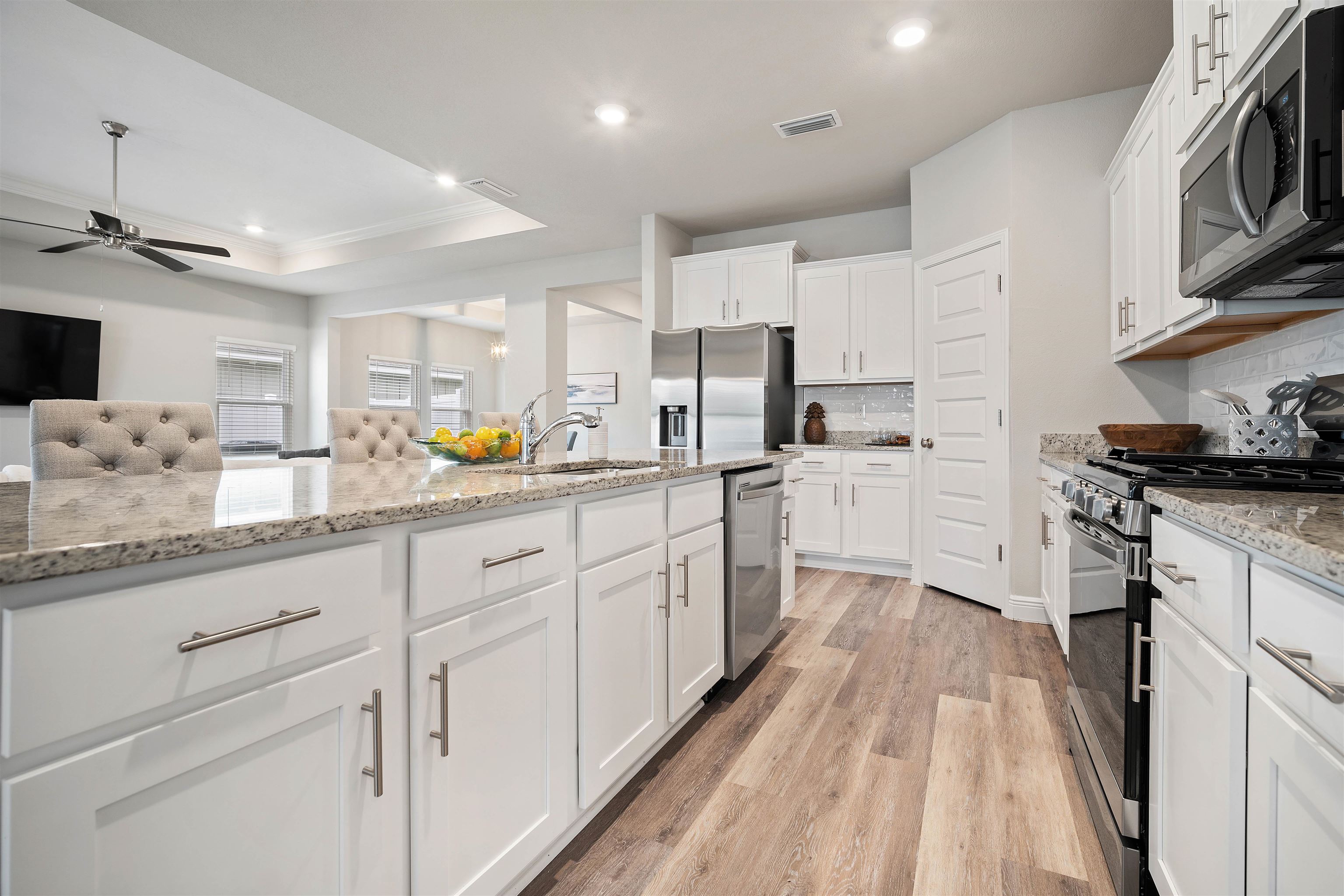 24812 Spectacular Bid Loop Daphne, AL 36526 - Photo 8 of 43 Kitchen