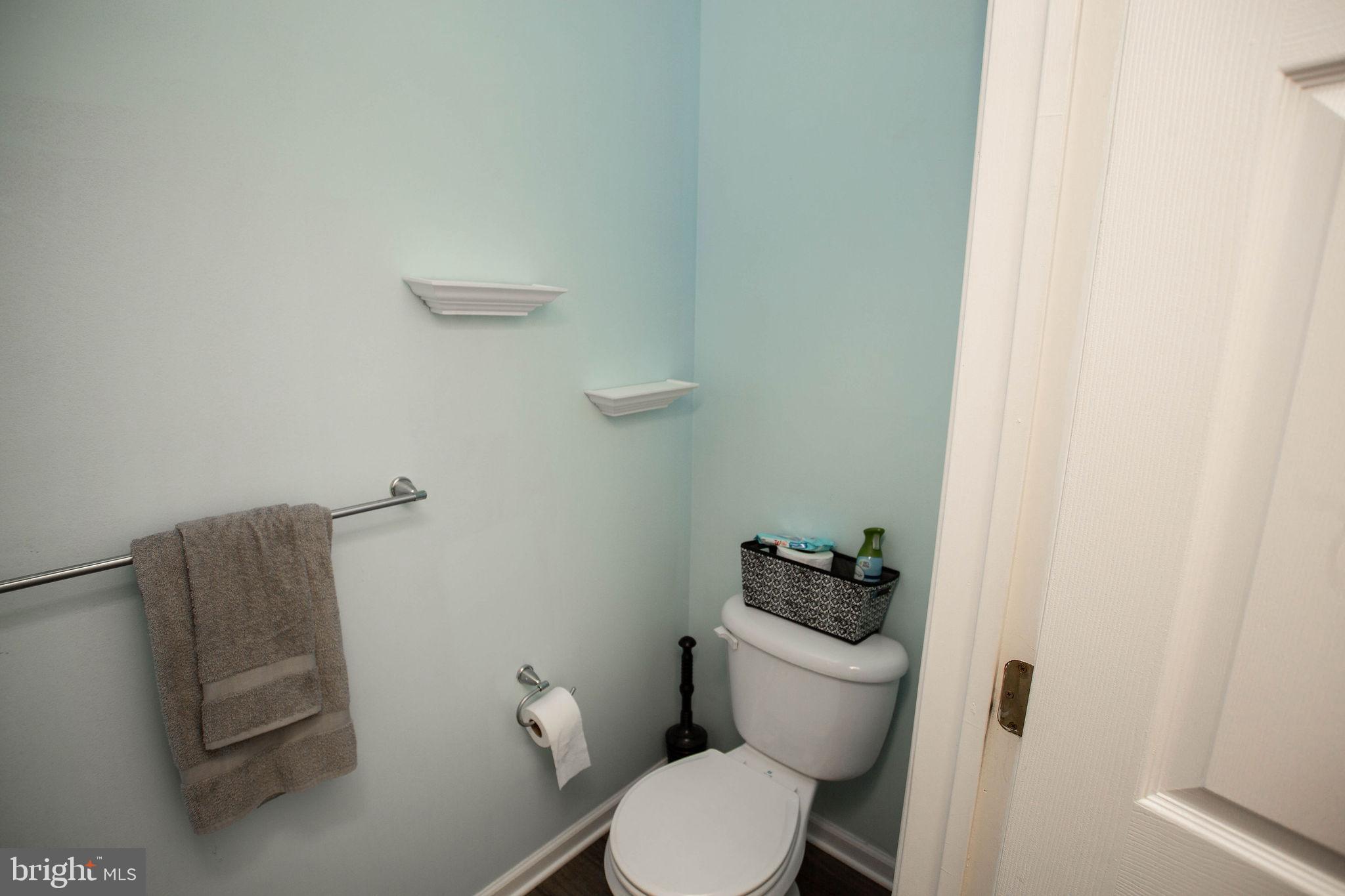 68 Stoneham Drive Delran, NJ 08075 - Photo 16 of 48