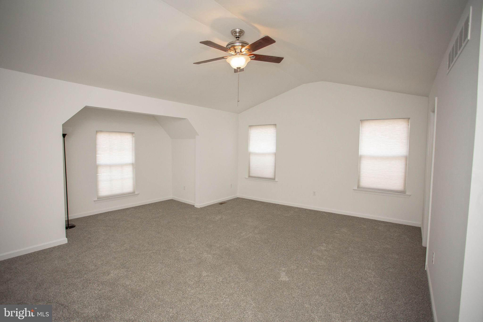 68 Stoneham Drive Delran, NJ 08075 - Photo 19 of 48