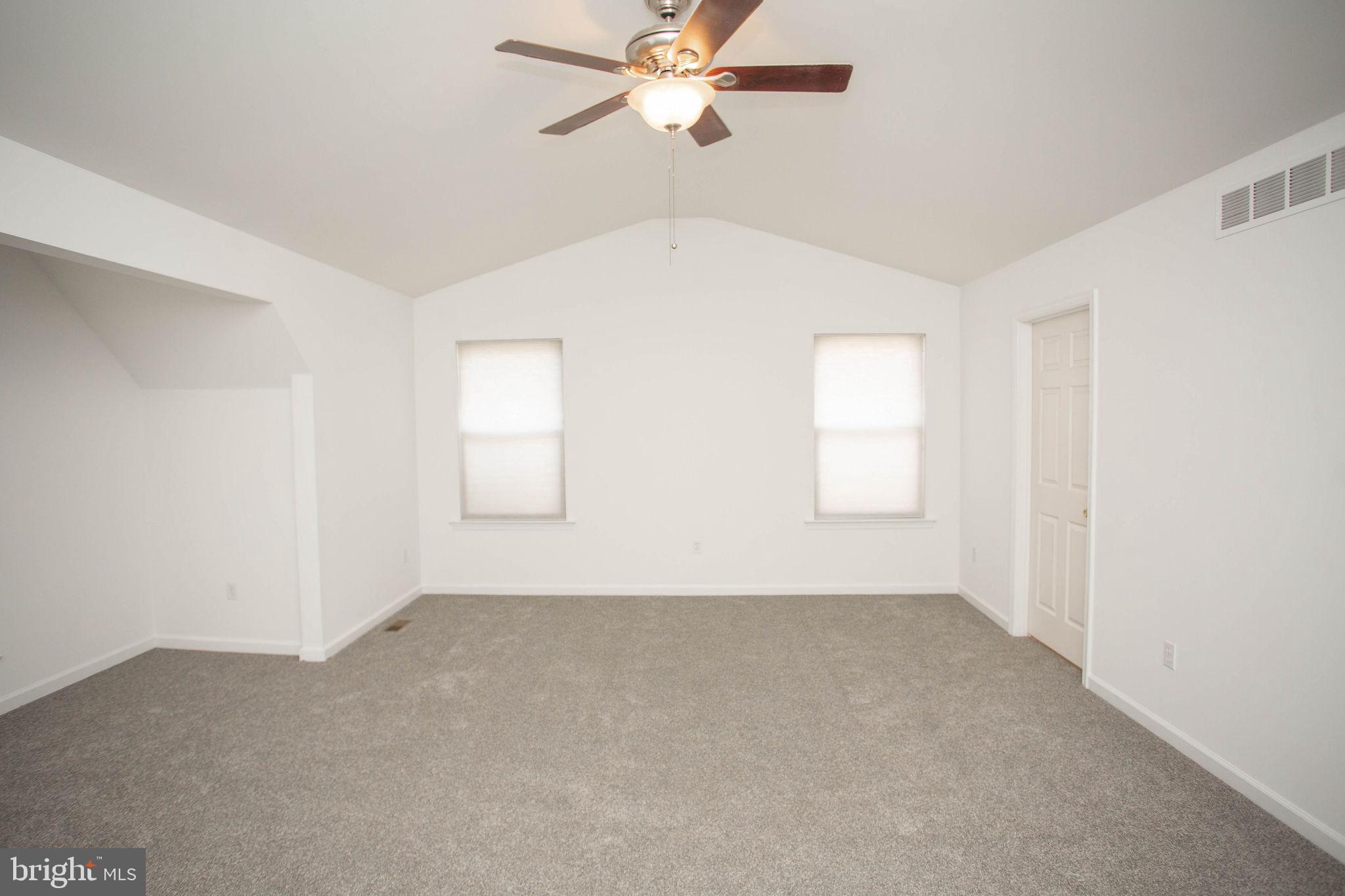 68 Stoneham Drive Delran, NJ 08075 - Photo 20 of 48