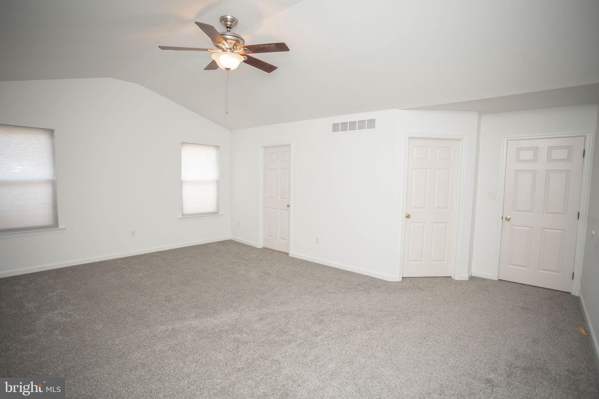 68 Stoneham Drive Delran, NJ 08075 - Photo 21 of 48