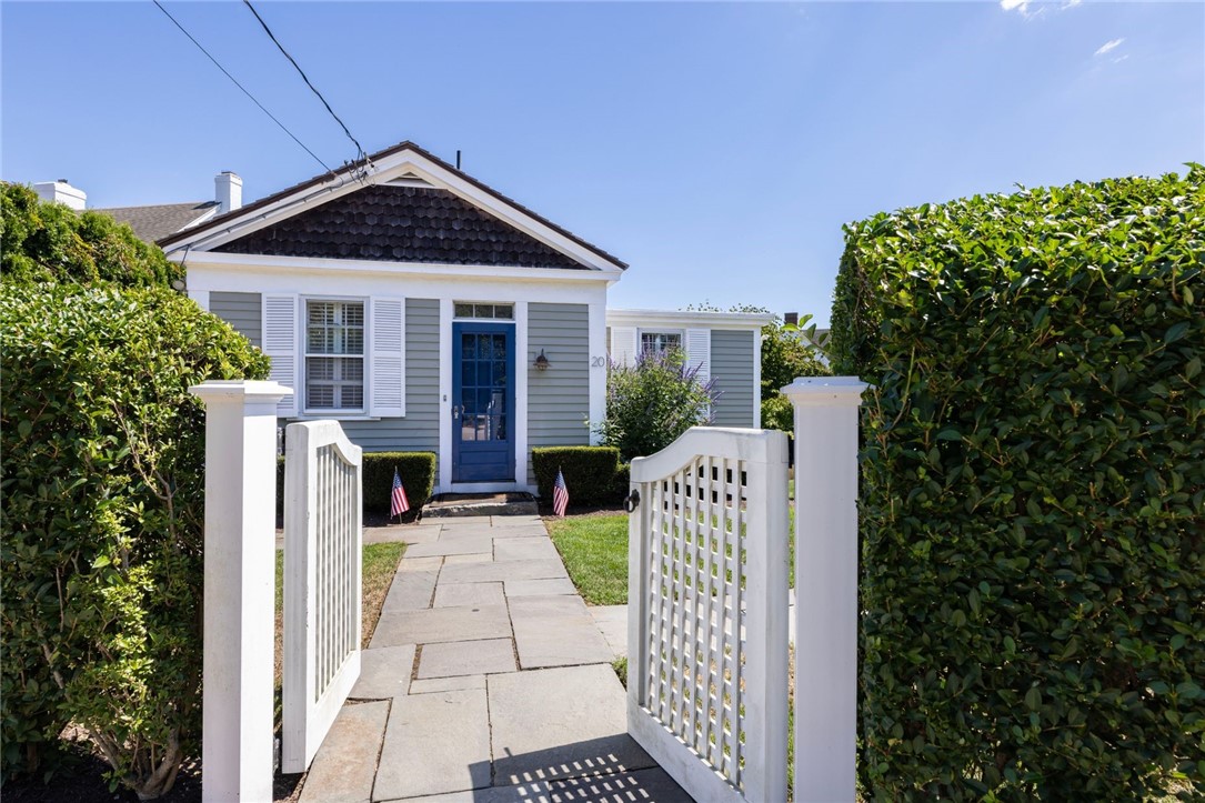 20 Westerly Road Westerly, RI 02891 - Photo 19 of 34