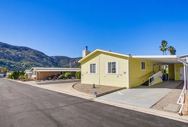 $385,000 | 15420 Olde Highway 80, Unit 40, El Cajon, CA 92021