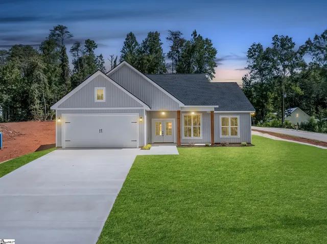 $339,000 | 107 Mt Bay Drive, Westminster, SC 29693