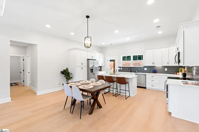 $339,000 | 107 Mt Bay Drive, Westminster, SC 29693