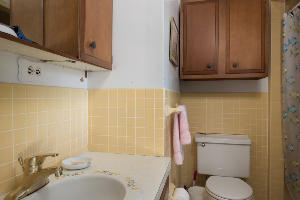 18 Bank Street Harwich, MA 02646 - Photo 17 of 42