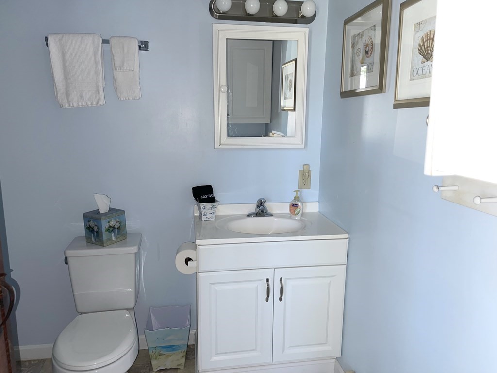 18 Bank Street Harwich, MA 02646 - Photo 41 of 42