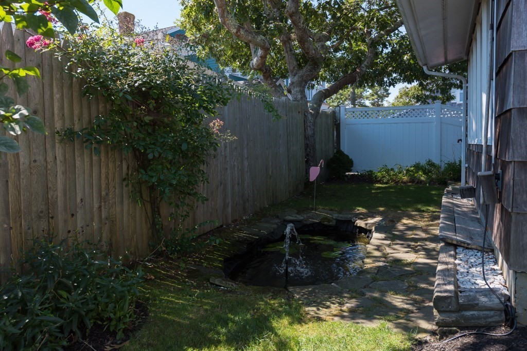 18 Bank Street Harwich, MA 02646 - Photo 7 of 42