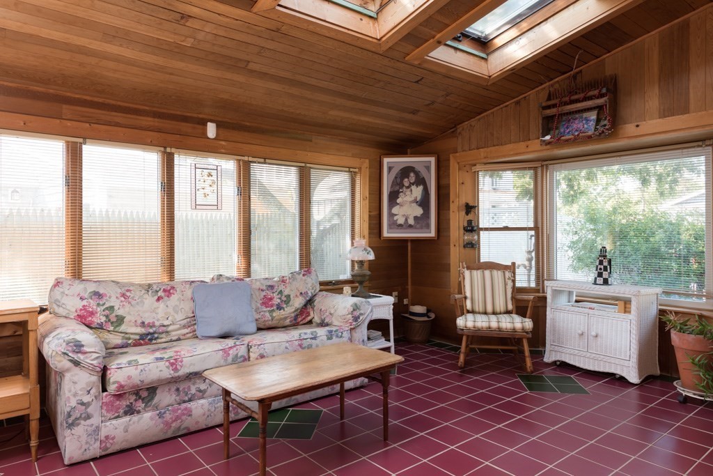 18 Bank Street Harwich, MA 02646 - Photo 8 of 42