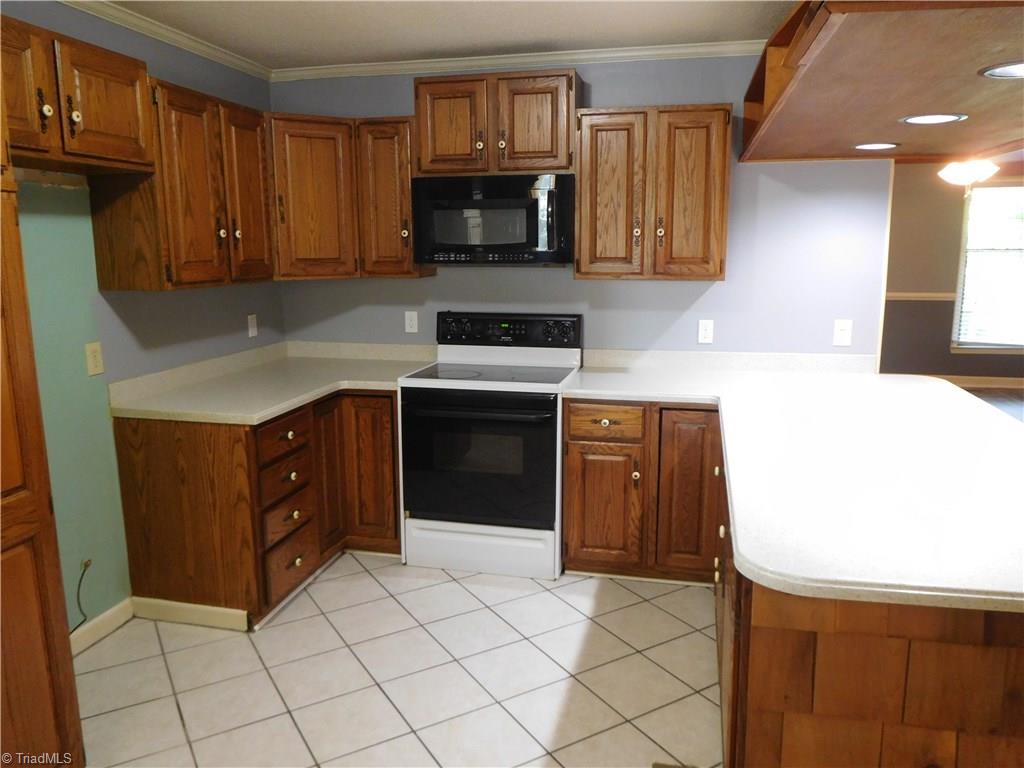 1509 Motsinger Road Winston-Salem, NC 27107 - Photo 8 of 30 Gallery Image 8