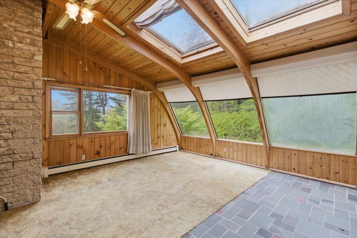 166 Cardinal Lane Bennington, VT 05201 - Photo 23 of 48