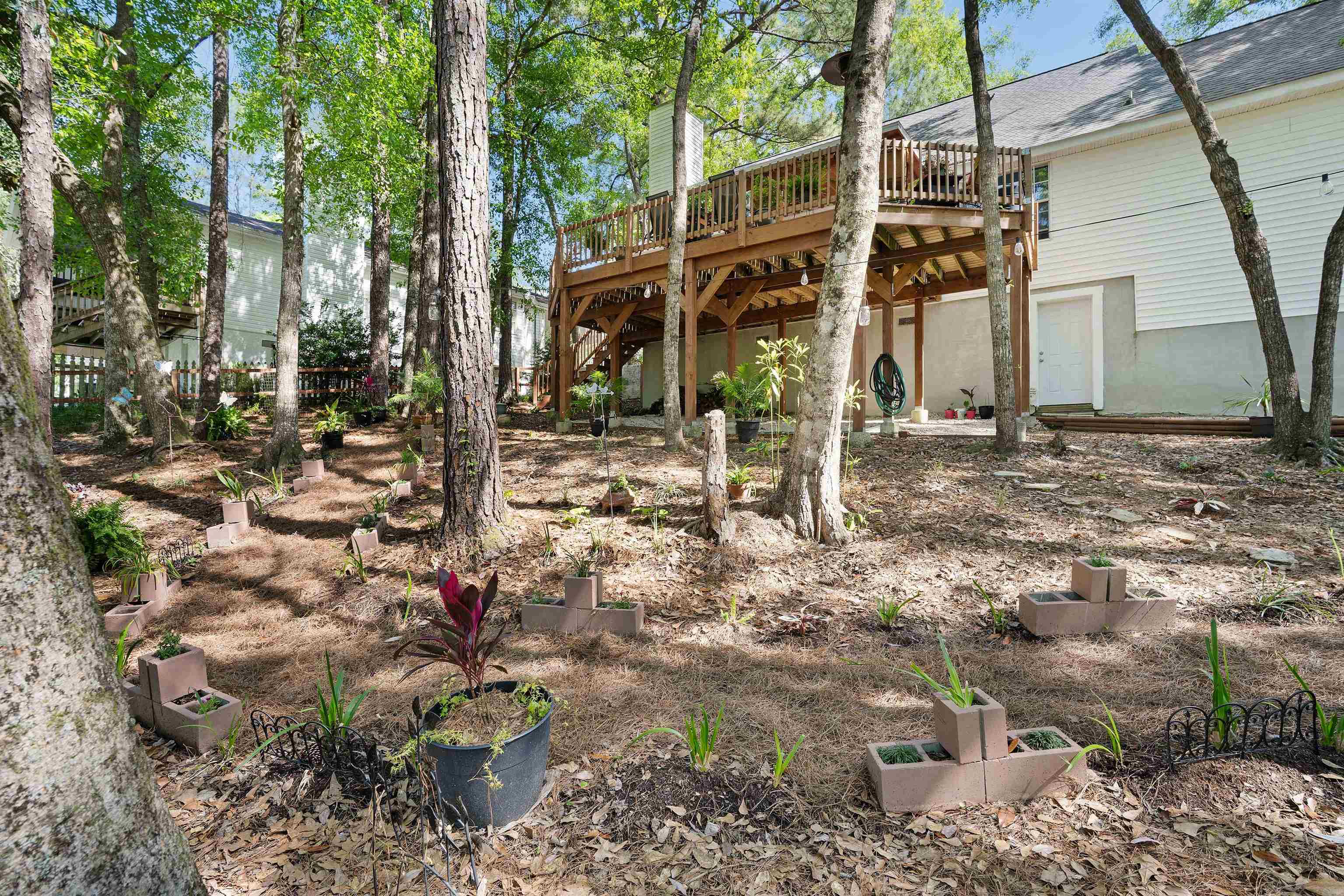 110 Lakeview Loop Daphne, AL 36526 - Photo 34 of 40 Yard