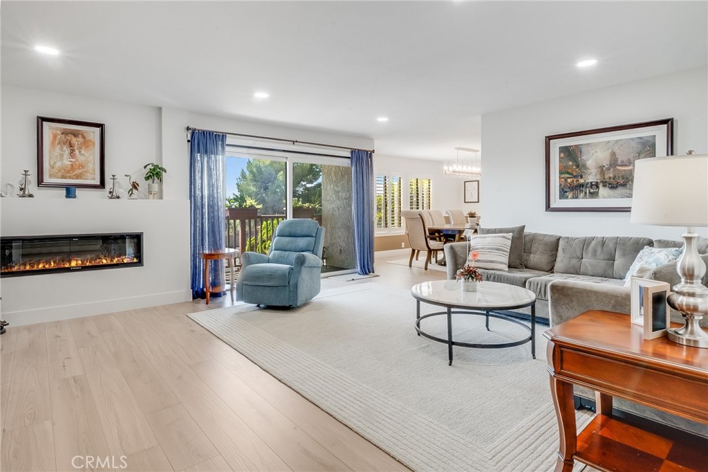 6330 Riviera Circle Long Beach, CA 90815 - Photo 2 of 58 Gallery Image 2