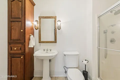 $875,000 | 14727 U.S. Highway 190, Opelousas, LA 70570