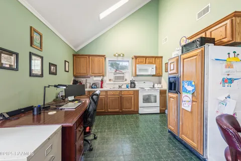 $875,000 | 14727 U.S. Highway 190, Opelousas, LA 70570