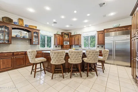 $875,000 | 14727 U.S. Highway 190, Opelousas, LA 70570