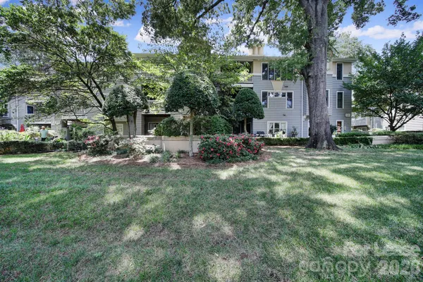 $1,675 | 308 Queens Road, Unit 31, Charlotte, NC 28204