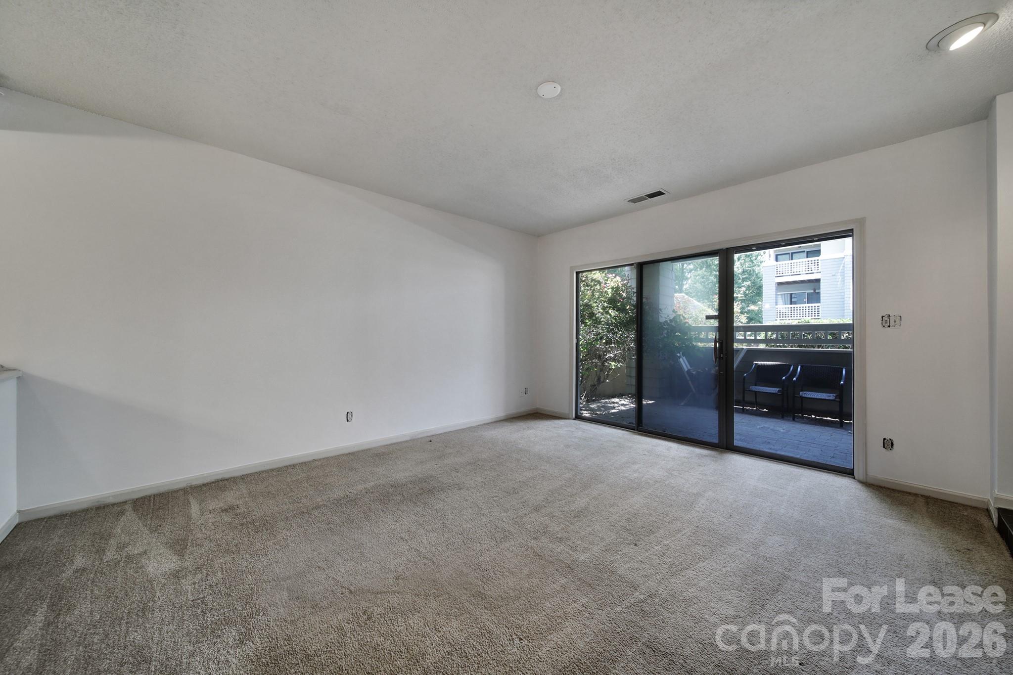 308 Queens Road, Unit 31 Charlotte, NC 28204 - Photo 12 of 24