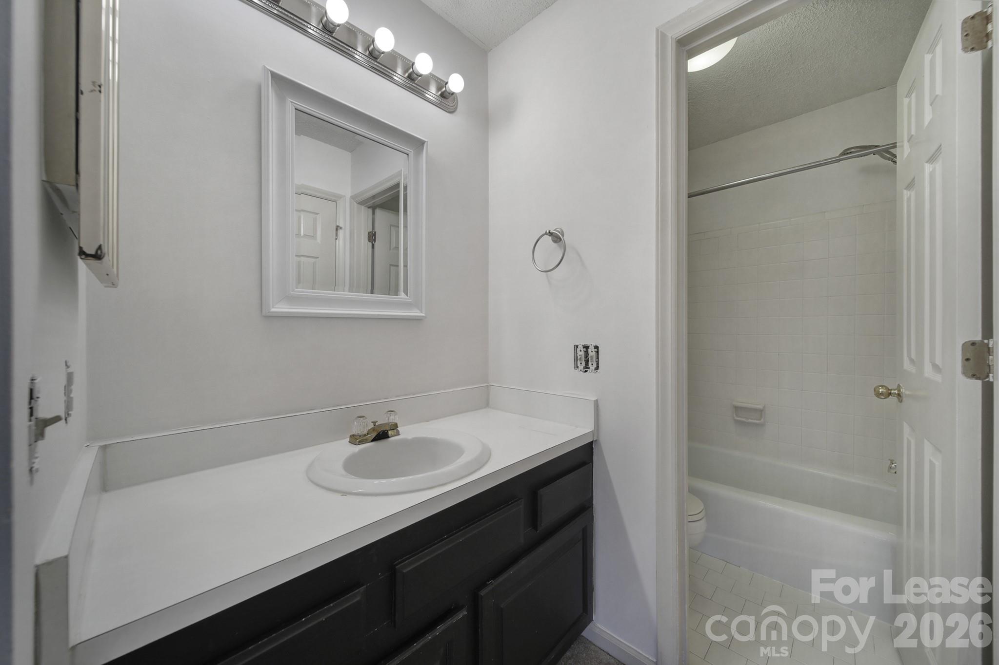 308 Queens Road, Unit 31 Charlotte, NC 28204 - Photo 19 of 24