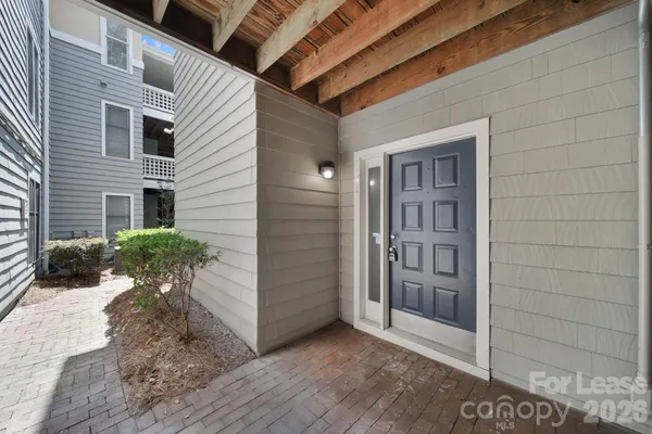 $1,675 | 308 Queens Road, Unit 31, Charlotte, NC 28204