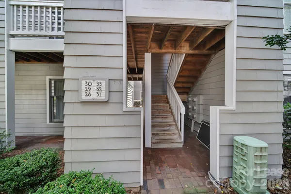 $1,675 | 308 Queens Road, Unit 31, Charlotte, NC 28204