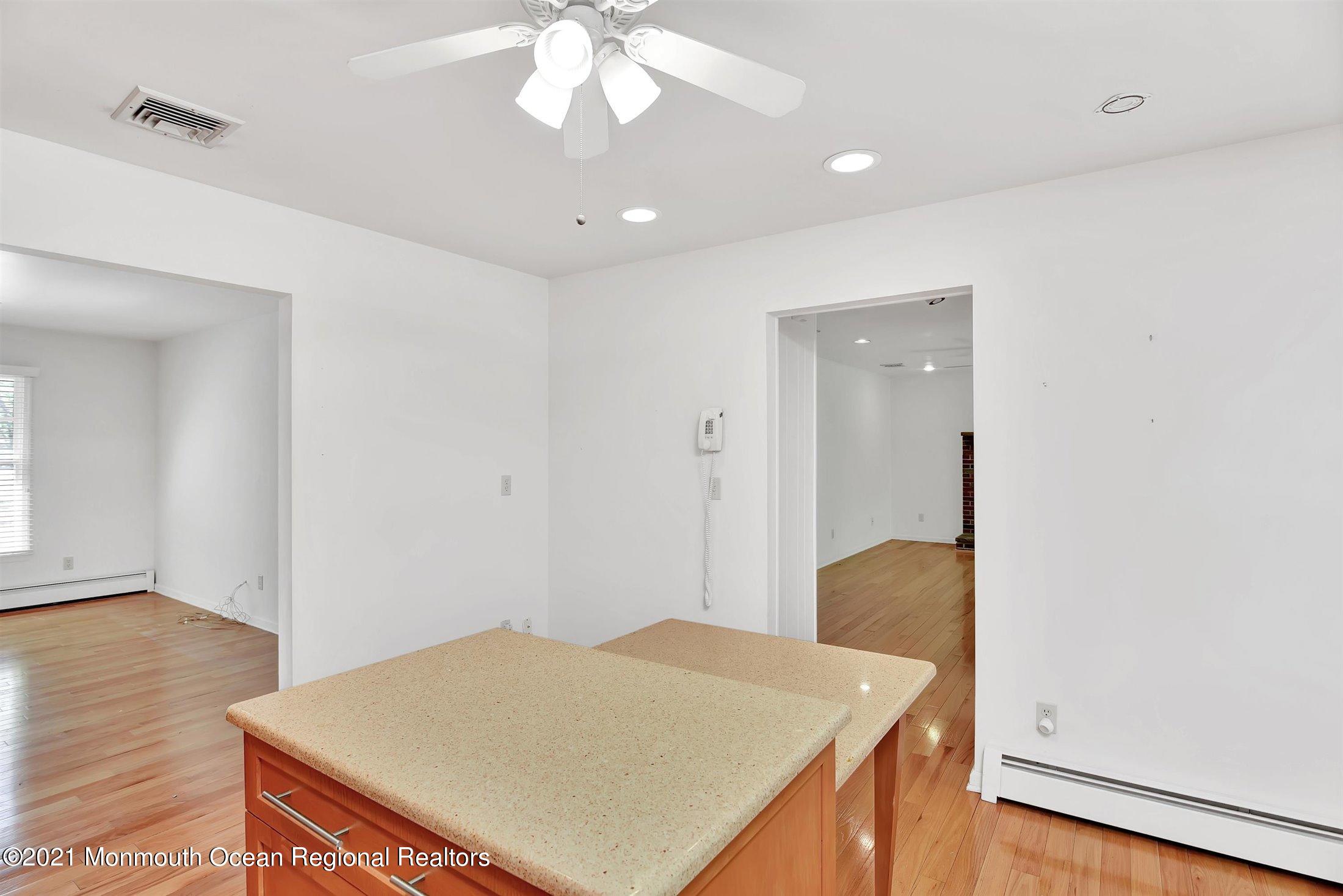 8 Julies Way Howell, NJ 07731 - Photo 14 of 29 14-Kitchen