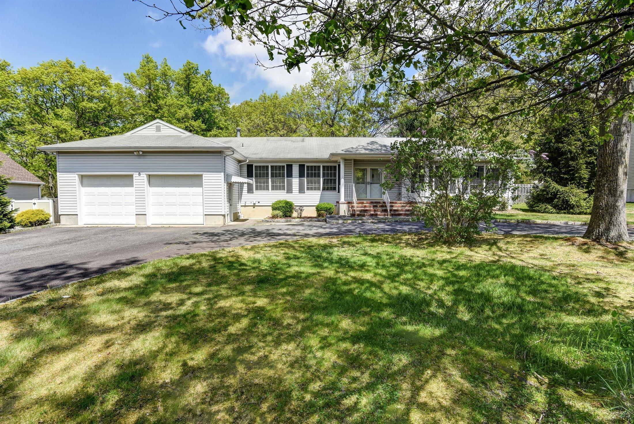 8 Julies Way Howell, NJ 07731 - Photo 3 of 29 02-Front View