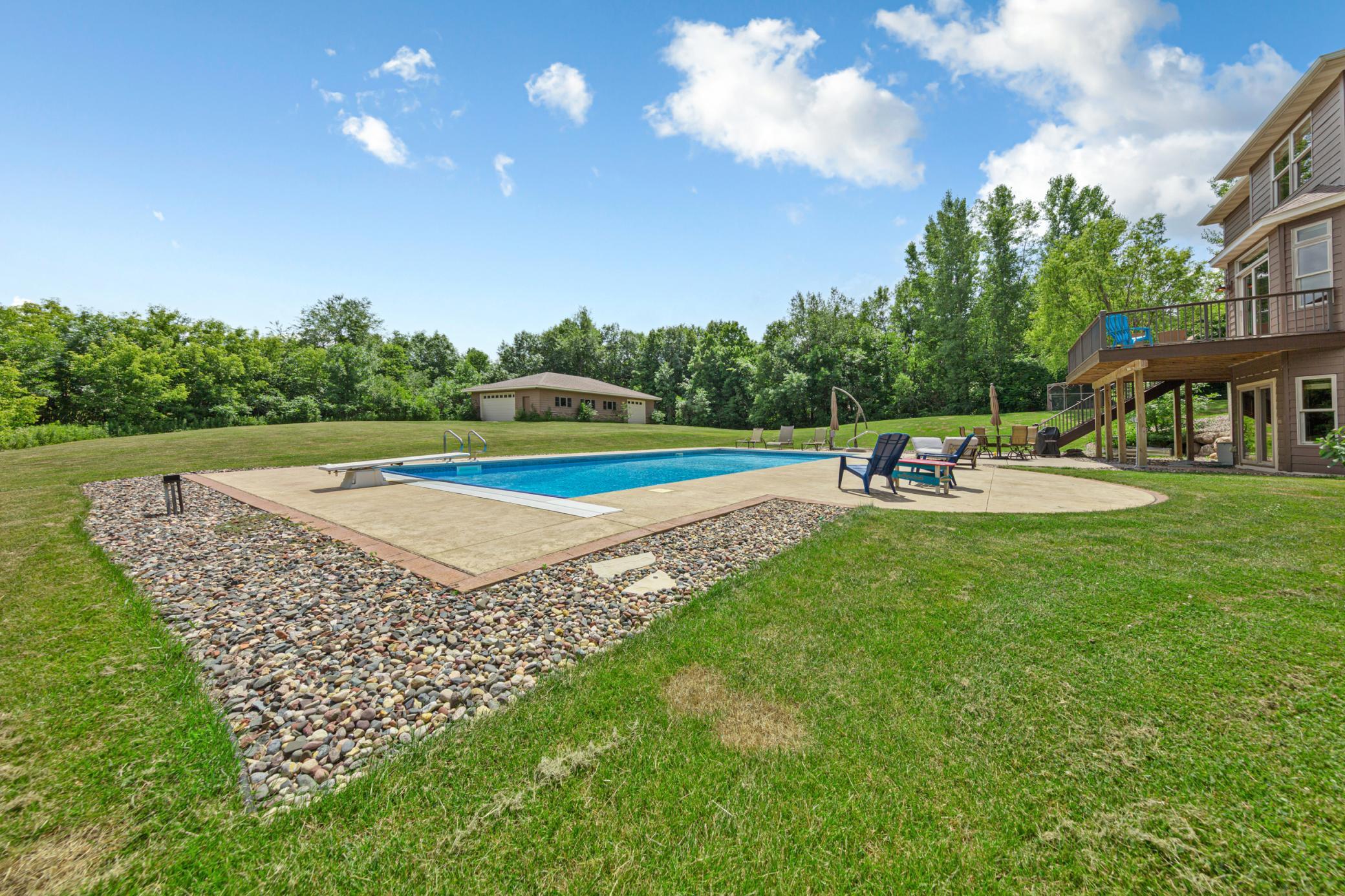 11205 Cir Lake Lane Faribault, MN 55021 - Photo 11 of 98
