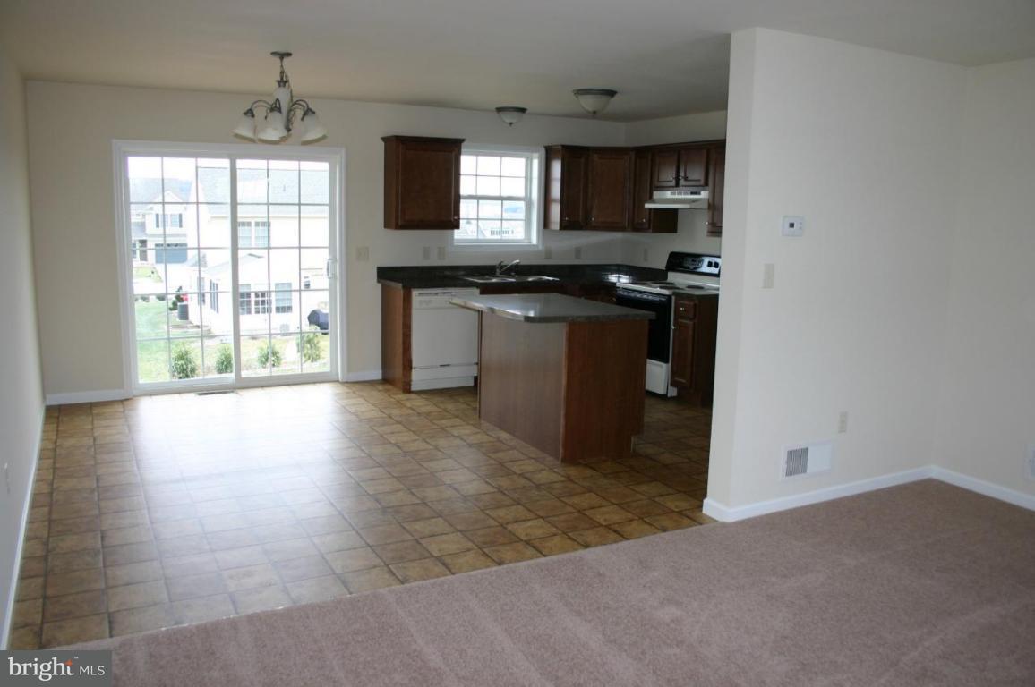 5435 Board Road, Unit 30 Mount Wolf, PA 17347 - Photo 5 of 6 Gallery Image 5