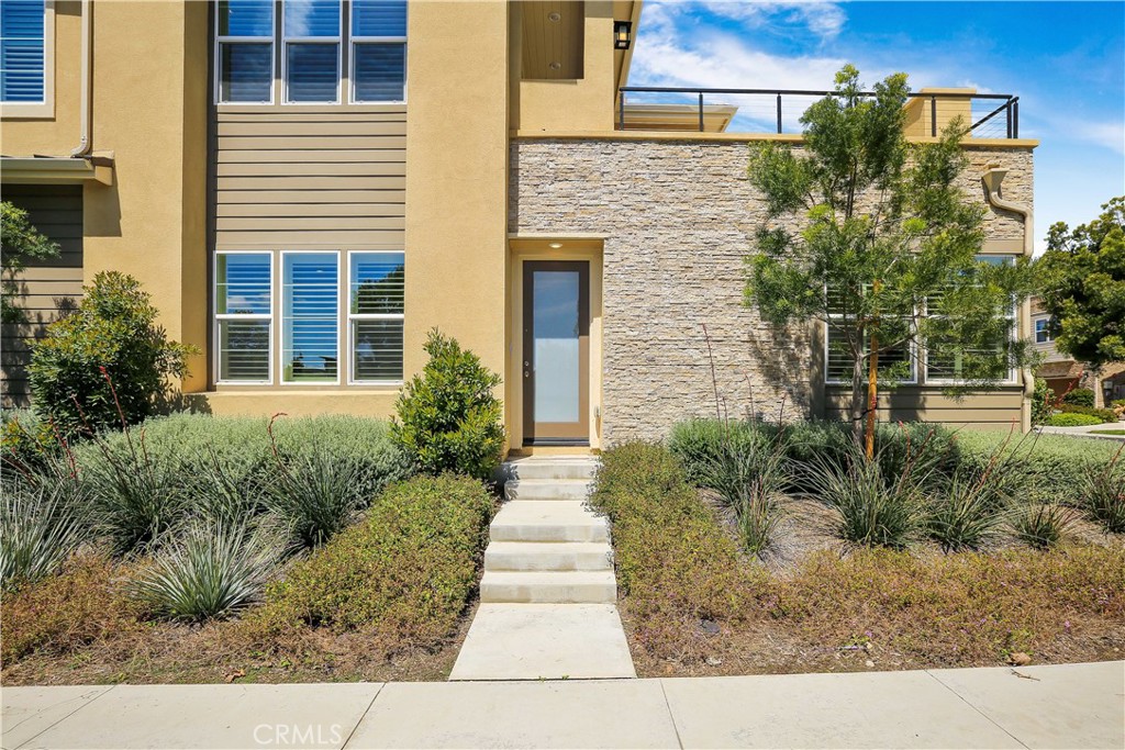 117 Swift Irvine, CA 92618 - Photo 4 of 62