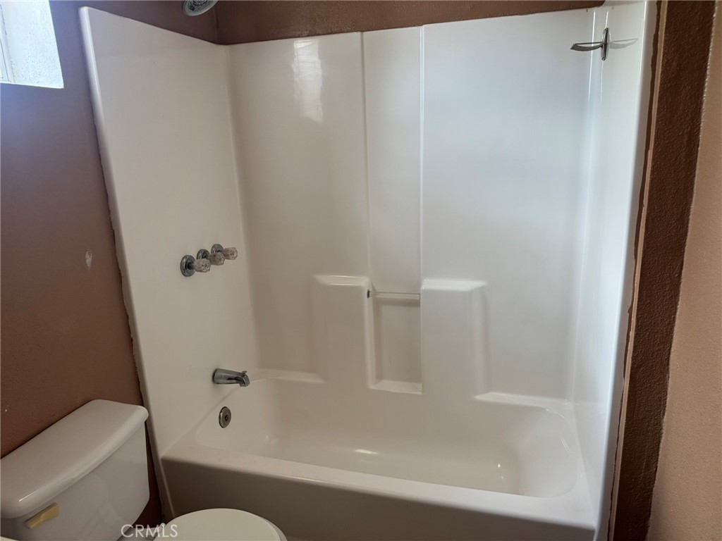 9249 East Ave R 10 Littlerock, CA 93543 - Photo 7 of 22