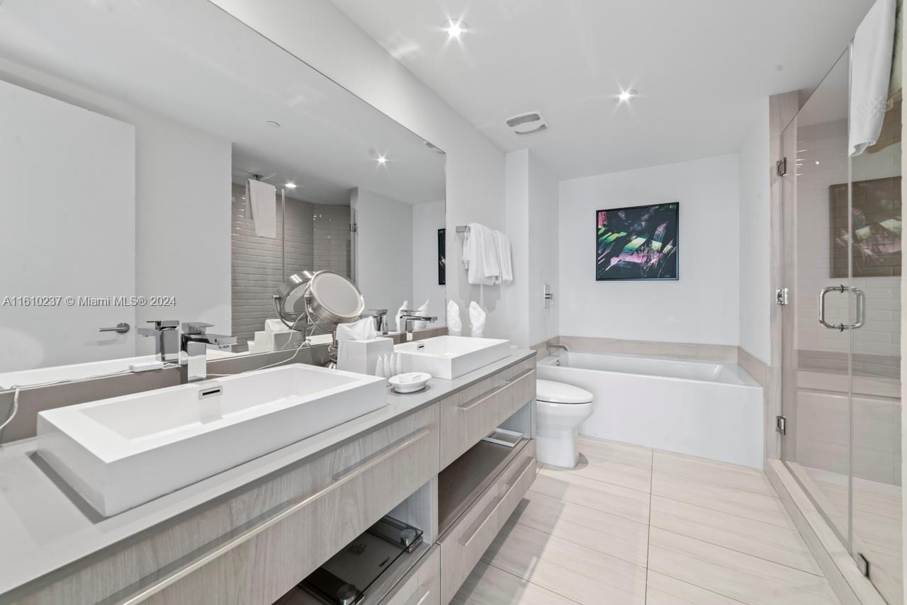 4010 South Ocean Drive, Unit R2409 Hollywood, FL 33019 - Photo 17 of 23