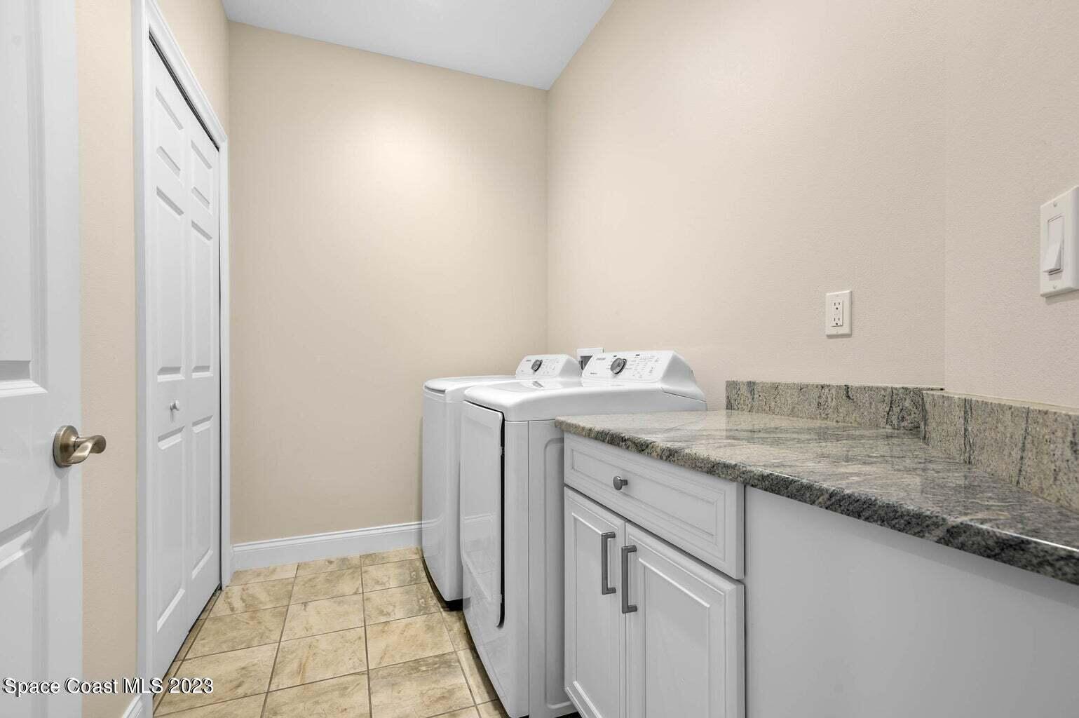 2240 Enjoya Lane Melbourne, FL 32901 - Photo 22 of 38 enjoya 55