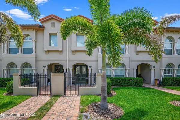 $3,200 | 2240 Enjoya Lane, Melbourne, FL 32901