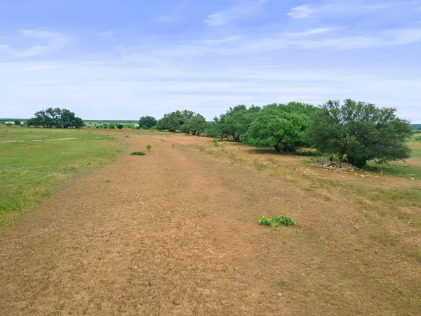$100,000 | 8557 Farm To Market 586, Bangs, TX 76823