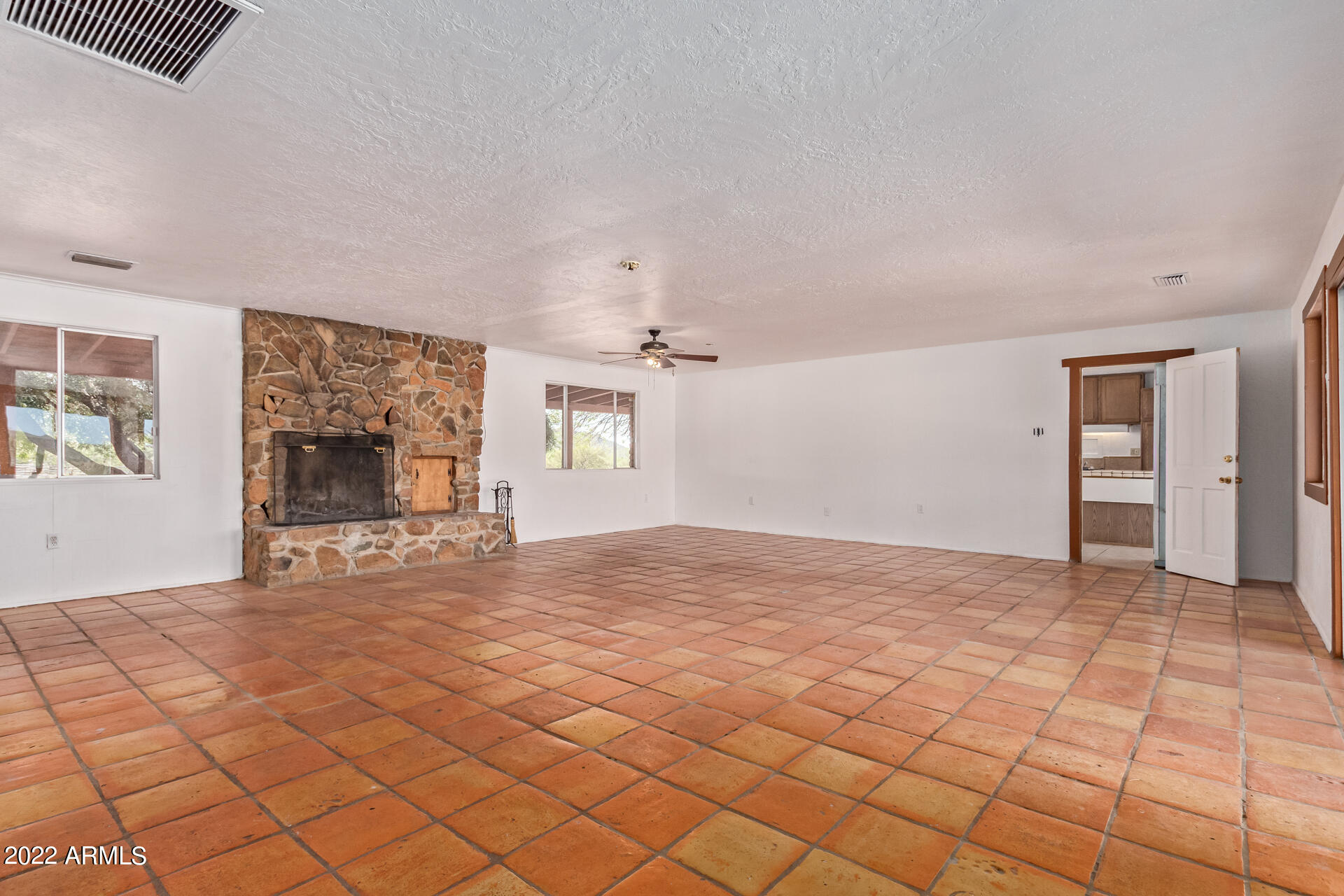 5632 East Yucca Road Cave Creek, AZ 85331 - Photo 6 of 49 6