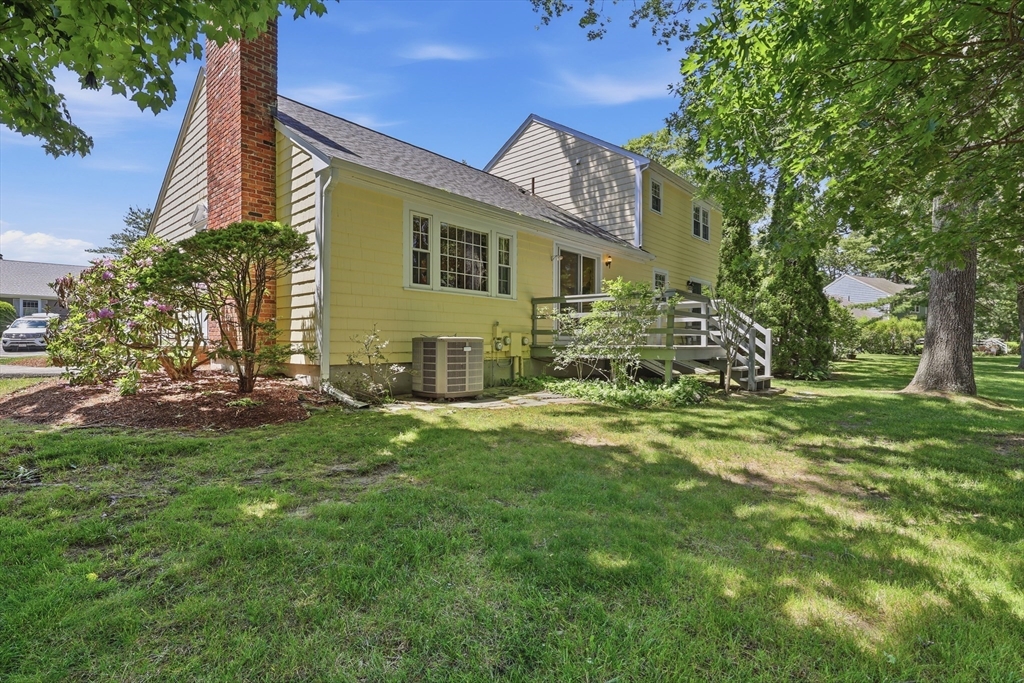 15 Meetinghouse Road, Unit 15 Acton, MA 01720 - Photo 26 of 35