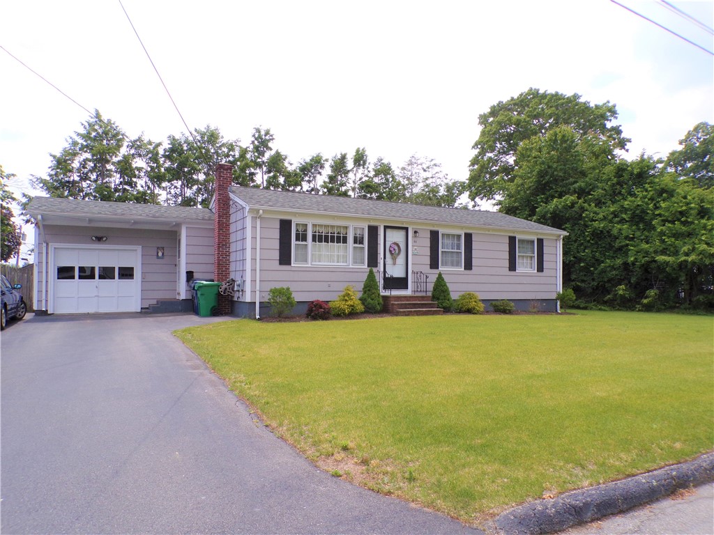 66 Hobbs Road Warwick, RI 02889 - Photo 1 of 29 Gallery Image 1