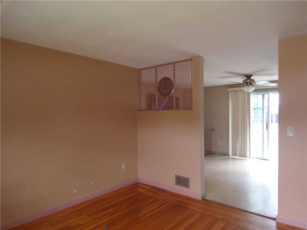 66 Hobbs Road Warwick, RI 02889 - Photo 21 of 29 Gallery Image 21