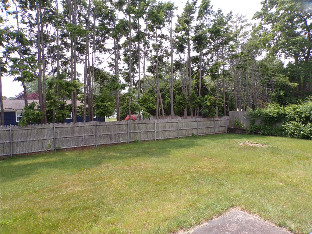 66 Hobbs Road Warwick, RI 02889 - Photo 29 of 29 Gallery Image 29