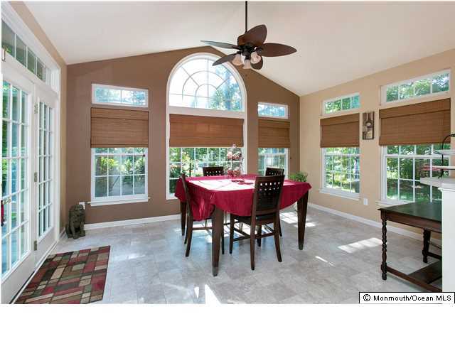 2 Bridgewater Road Farmingdale, NJ 07727 - Photo 3 of 17 Eat in Area of Kitchen