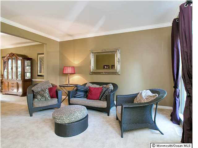 2 Bridgewater Road Farmingdale, NJ 07727 - Photo 7 of 17 Living Room