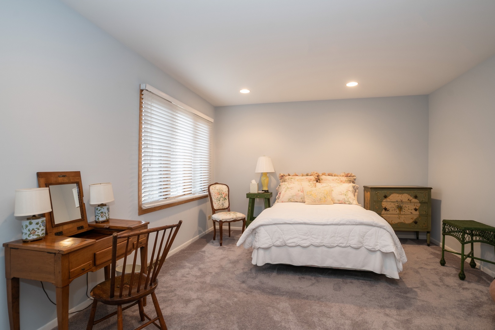 33 Pierce Road Highland Park, IL 60035 - Photo 11 of 15