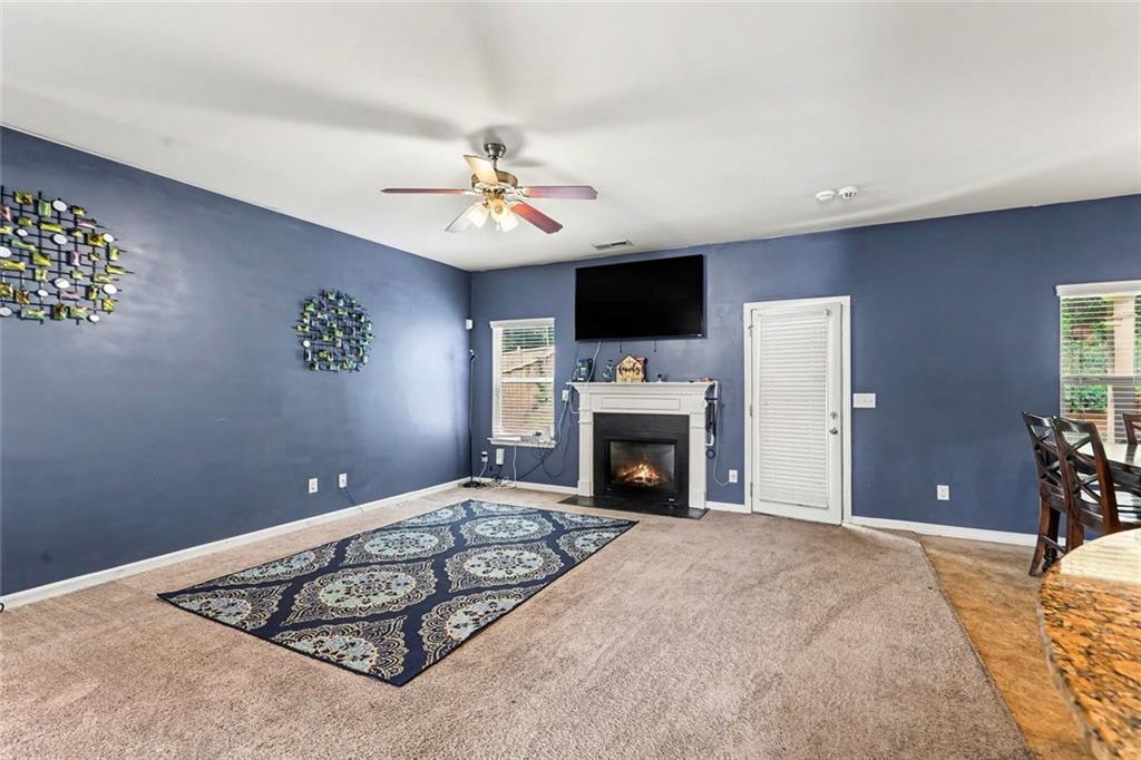 605 Stream Court Fairburn, GA 30213 - Photo 5 of 31