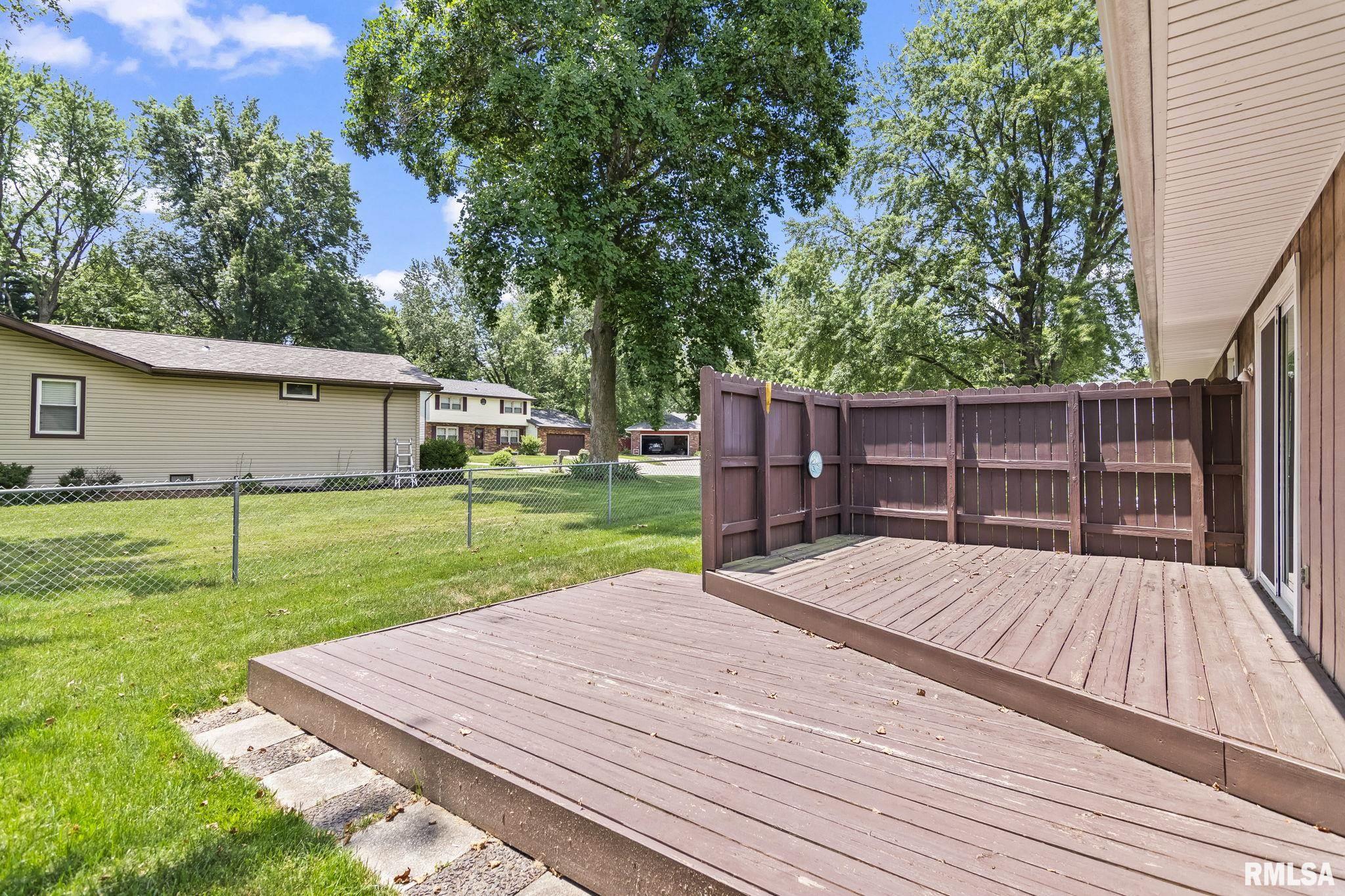 16 Roosevelt Road Springfield, IL 62703 - Photo 28 of 32