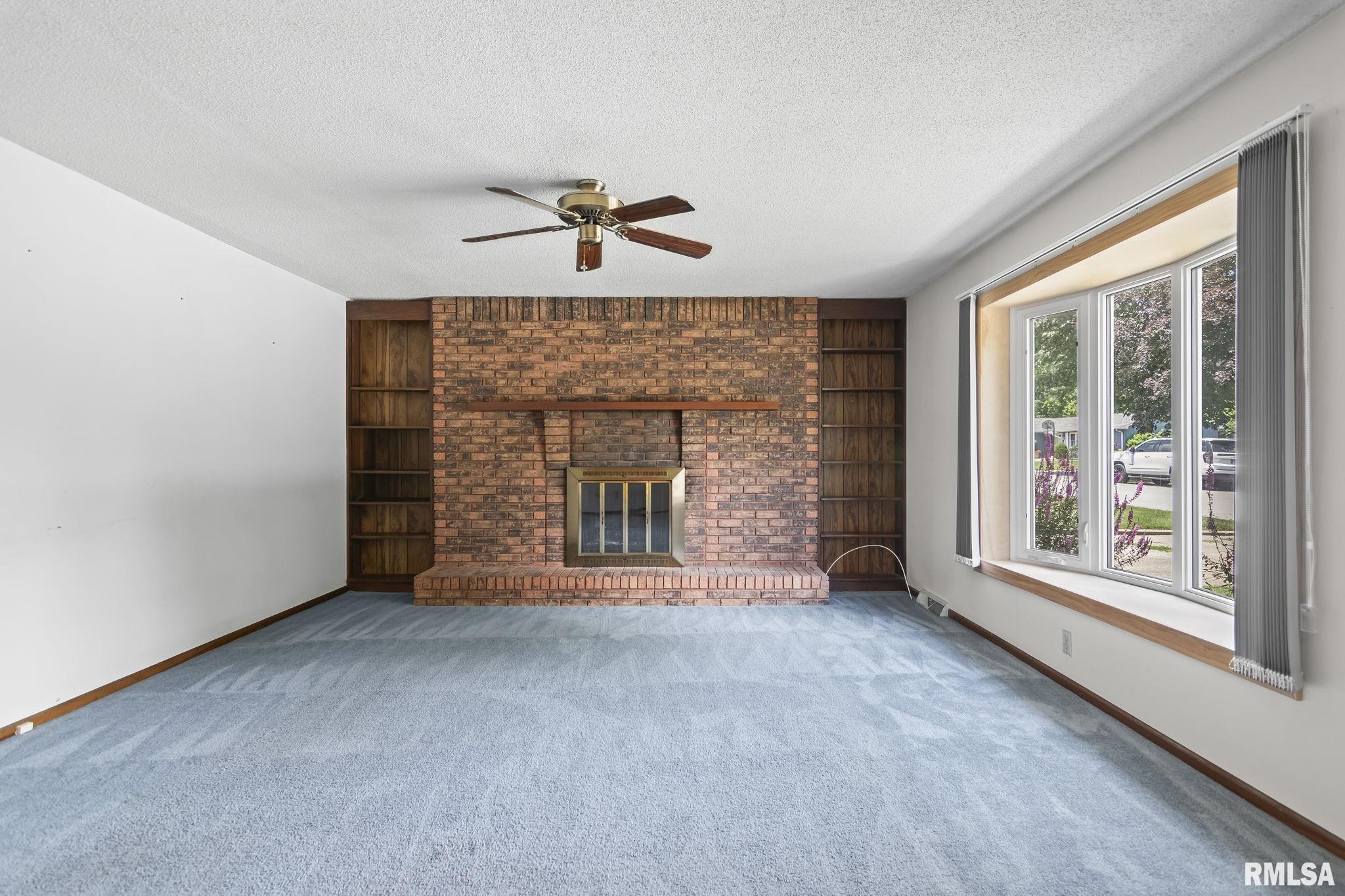 16 Roosevelt Road Springfield, IL 62703 - Photo 5 of 32