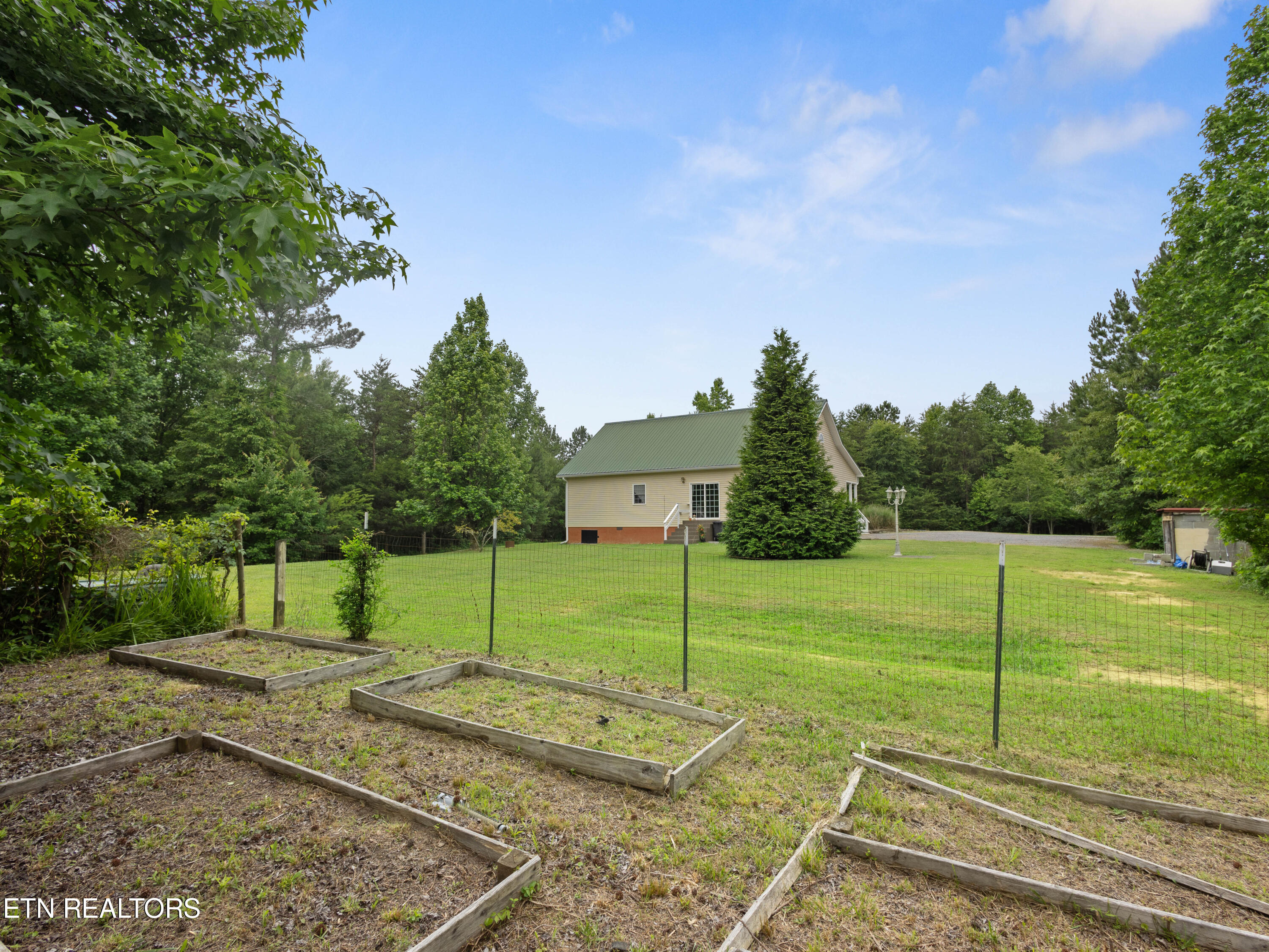 175 County Road 677 Riceville, TN 37370 - Photo 10 of 49 A-13