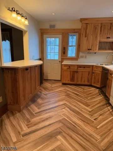 $3,500 | 19 Academy Road, Morris Plains, NJ 07950