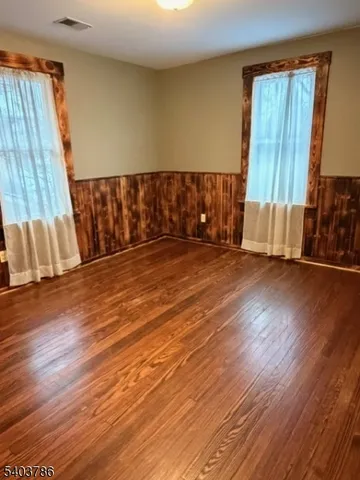 $3,500 | 19 Academy Road, Morris Plains, NJ 07950